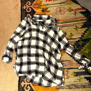 18/20 Lane Bryant Buffalo Plaid Tunic